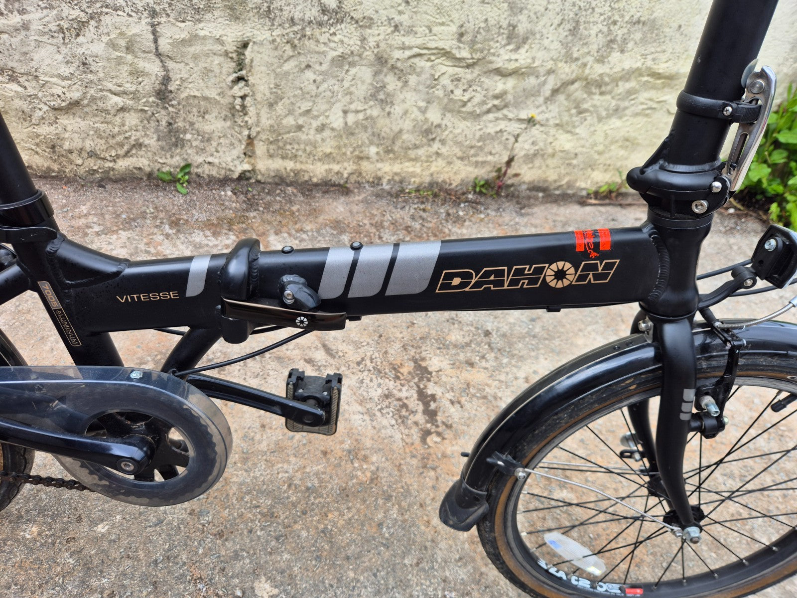 Dahon Vitesse D5 Black 5-speed Sturmey Archer Hub Gears