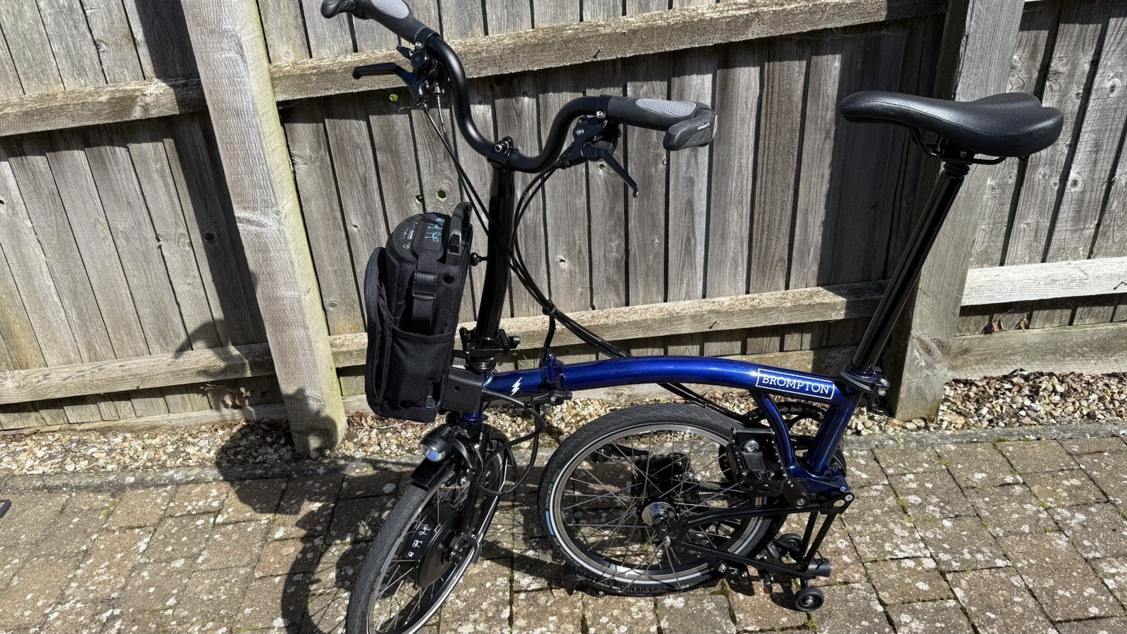 Brompton C Line M6L Bolt Blue e-Folding Bike - Excellent Condition