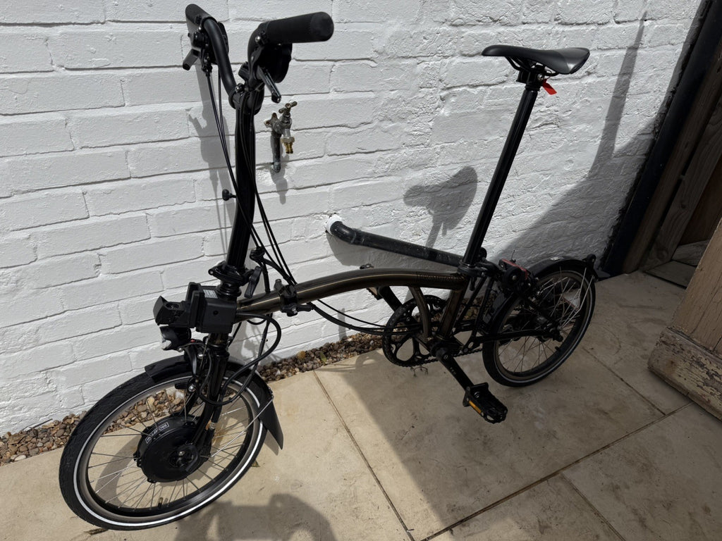 Brompton C Line Electric (M6L) Black Edition - Black Lacquer