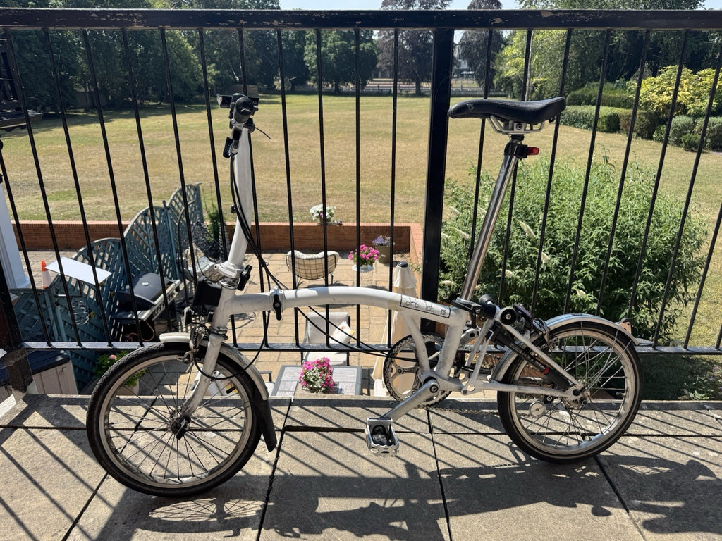 Brompton Folding Bike A line 3-Speed, White