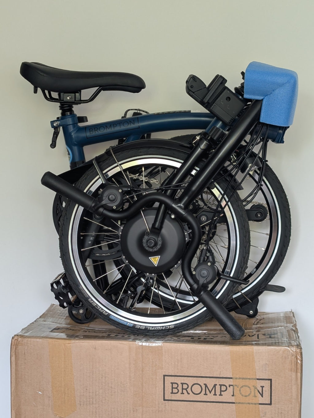 Brompton Electric C Line Explore Mid + Rack - 12 Speed - Ocean Blue Folding Bike