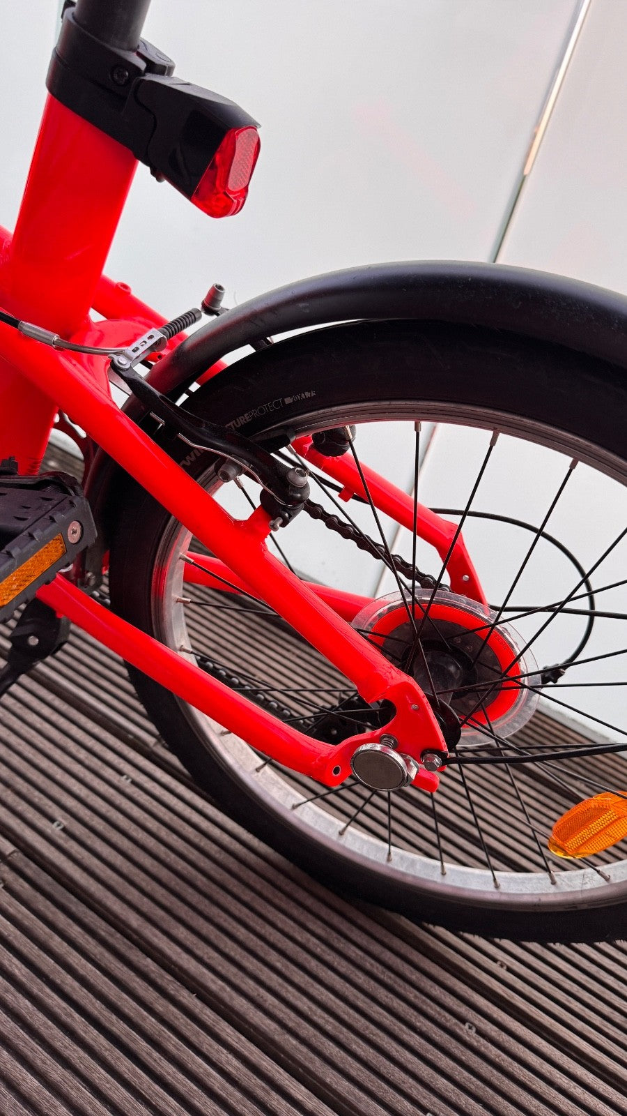 Oxylane Folding Bike with Swytch Max E-Kit
