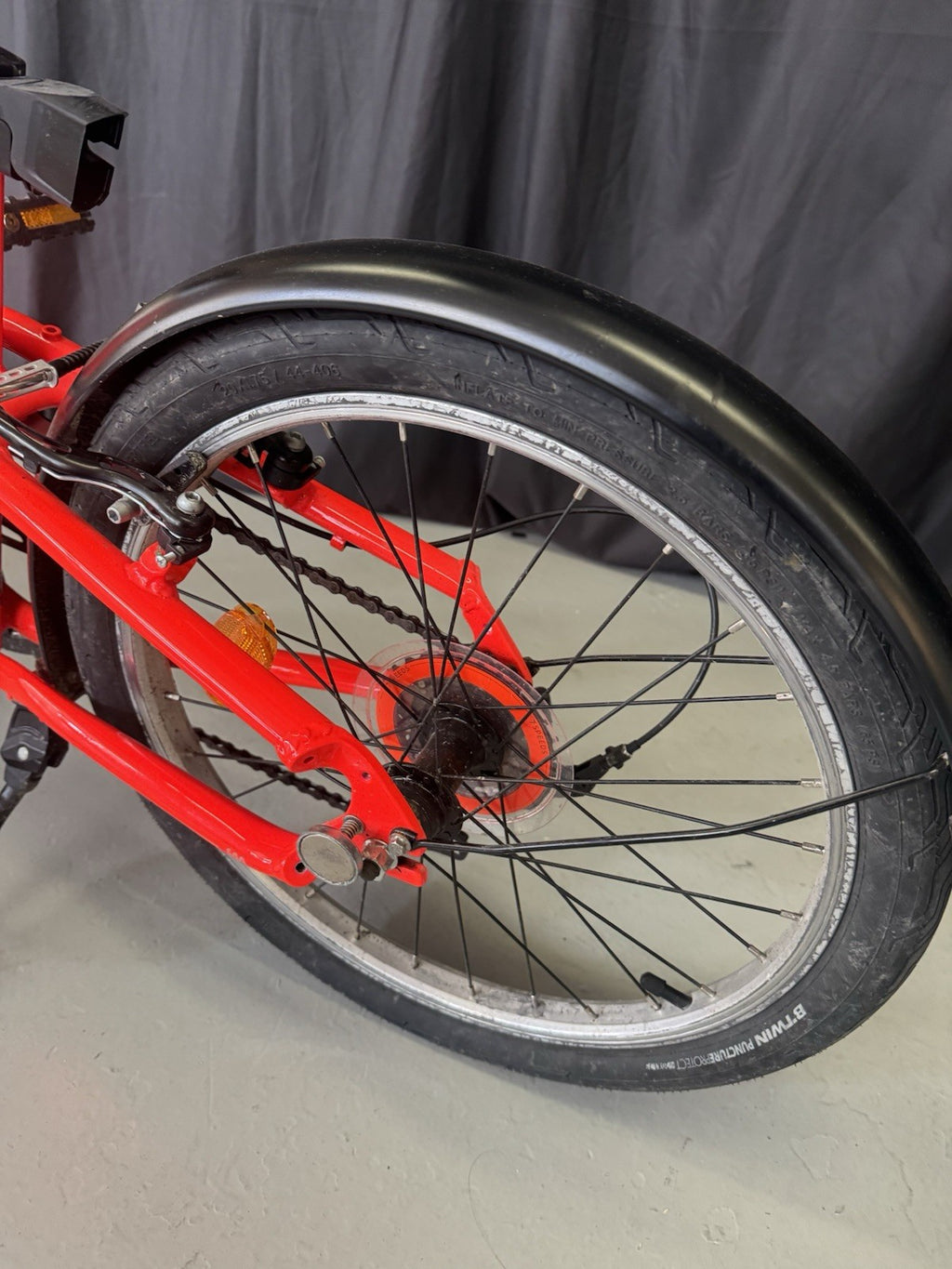 Oxylane Tilt 500 Foldable Bicycle Orange 7-Speed