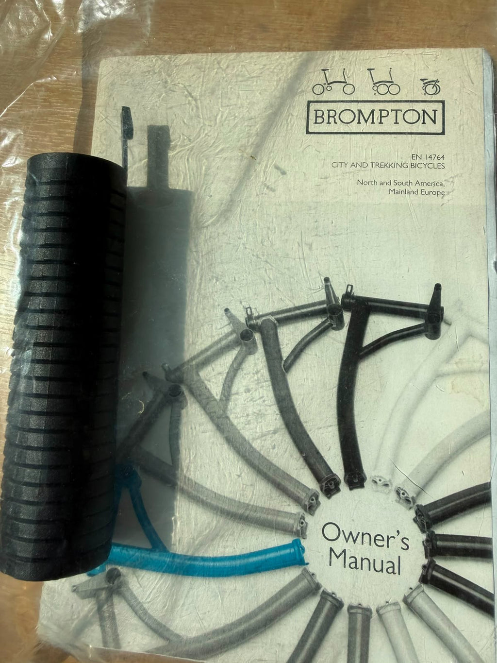 brompton folding bike 6 speed c line cream