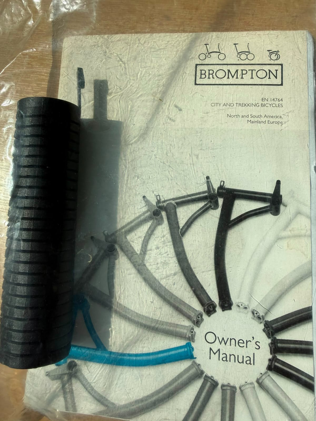brompton folding bike 6 speed c line cream