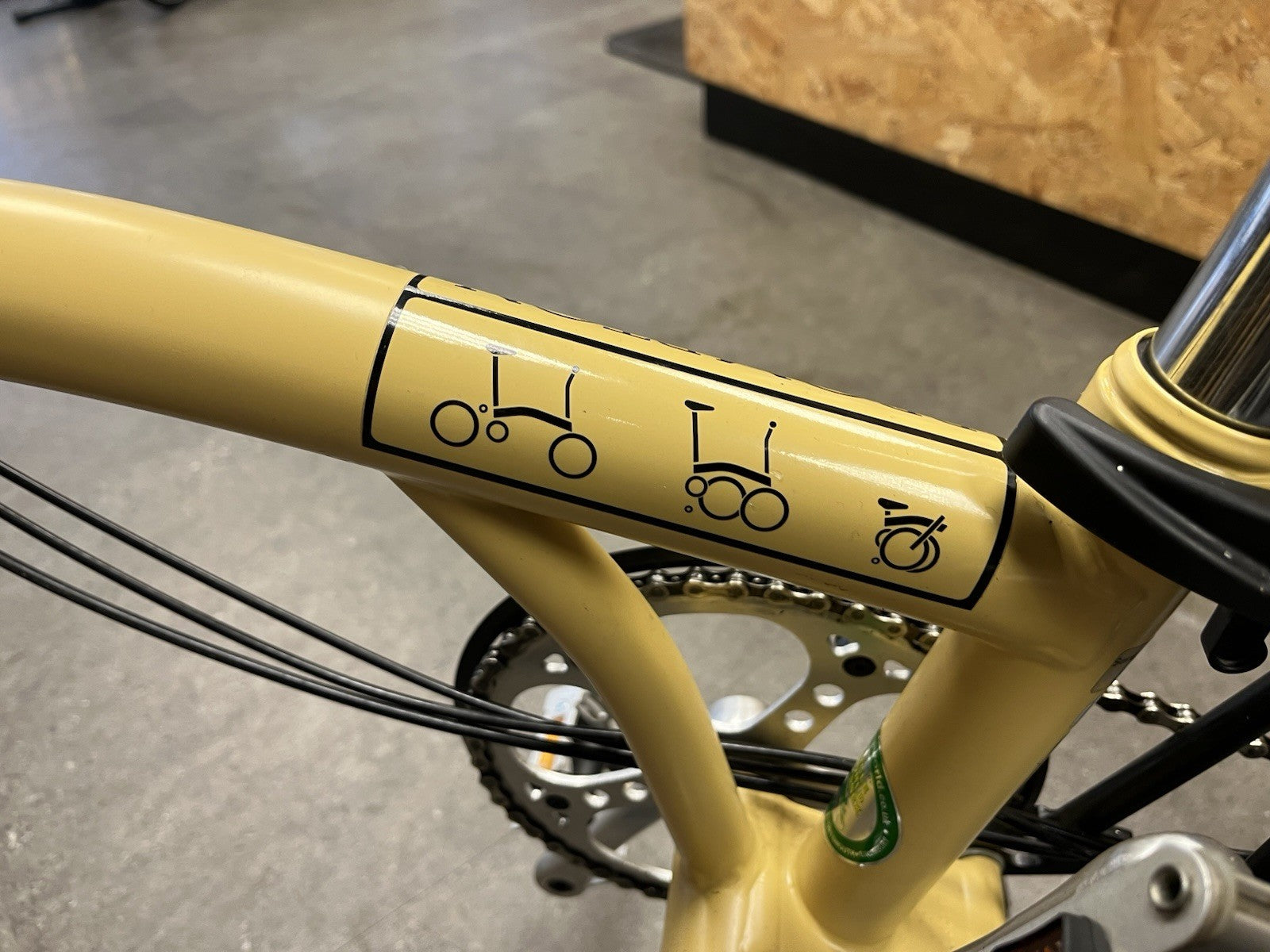 Brompton M6L 6spd 16” (AL) Folding Bike
