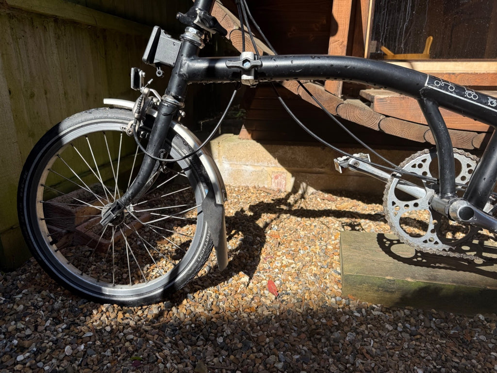 Iconic Brompton M6R Folding Bike 3 Speed Gloss Black The Ultimate London Commute