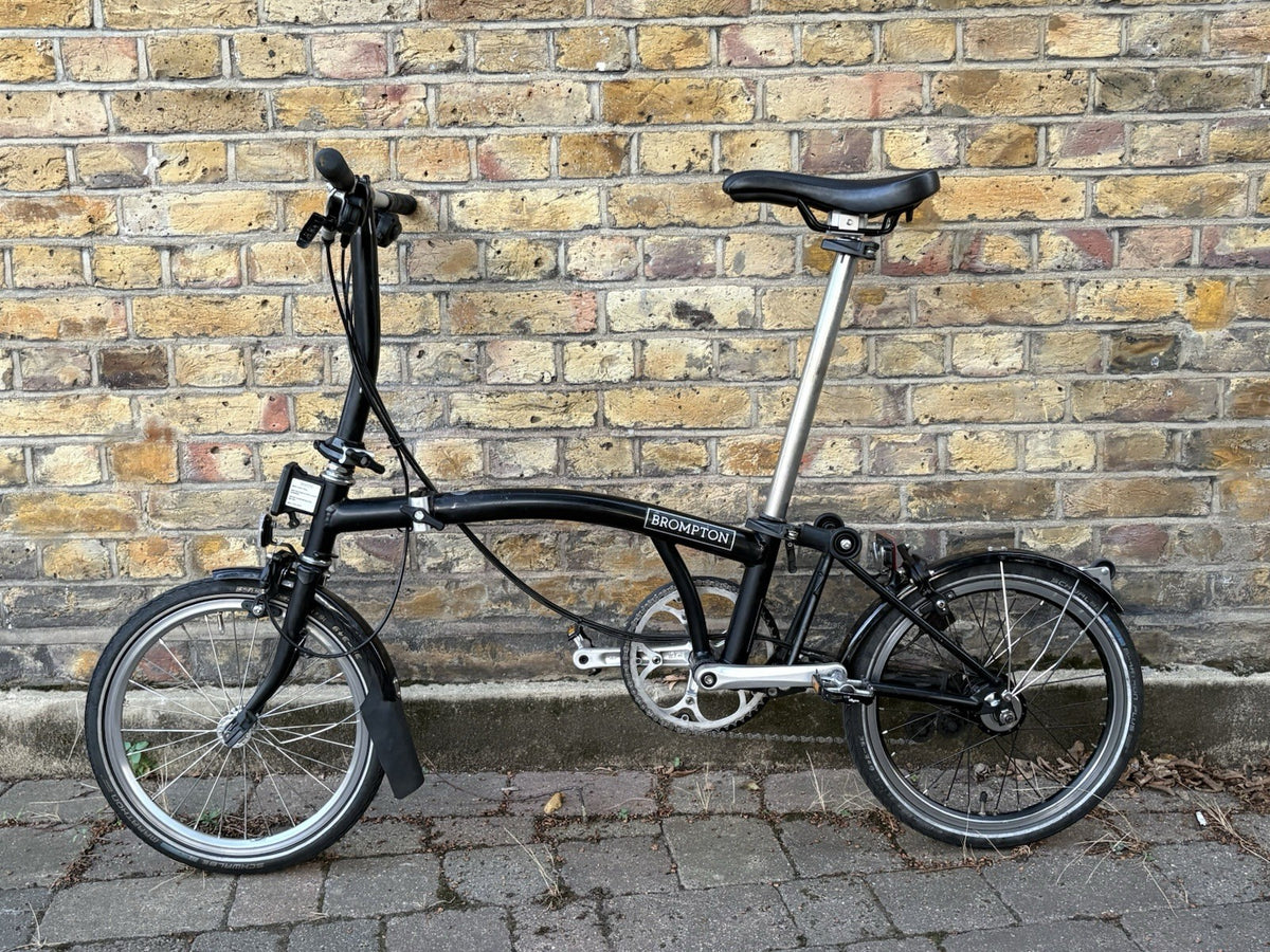 Brompton 2020 Folding Bicycle - S6L - Matte Black With Mudguards - Used
