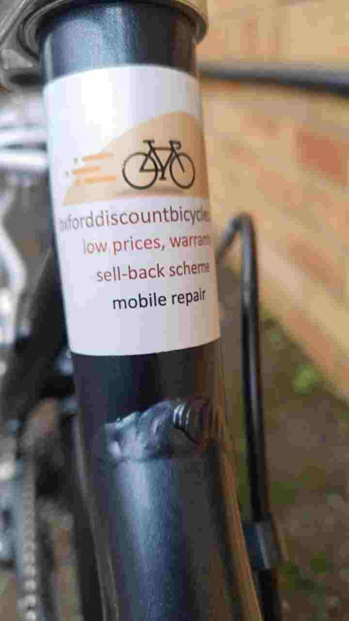 Lightweight Aluminium Raleigh Evo7SP Folding Bike is in excellent condition