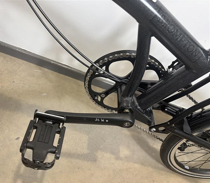 Brompton P Line 4 Speed 2022 Low Handlebar Folding Bike - Midnight Black