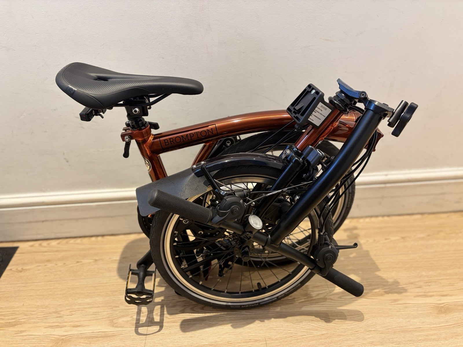 Brompton Flame Lacquer 🔥 Folding Bike 16 inch C line 6 speed