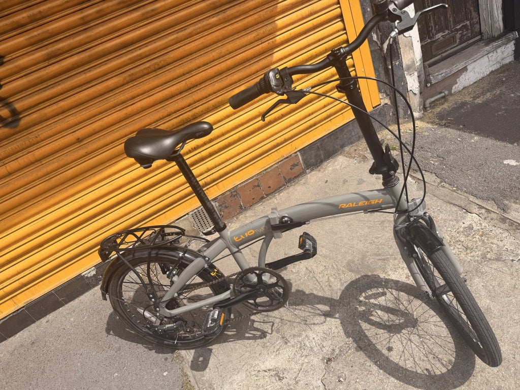 Raleigh Evo Two Folding Bike – Excellent Condition
