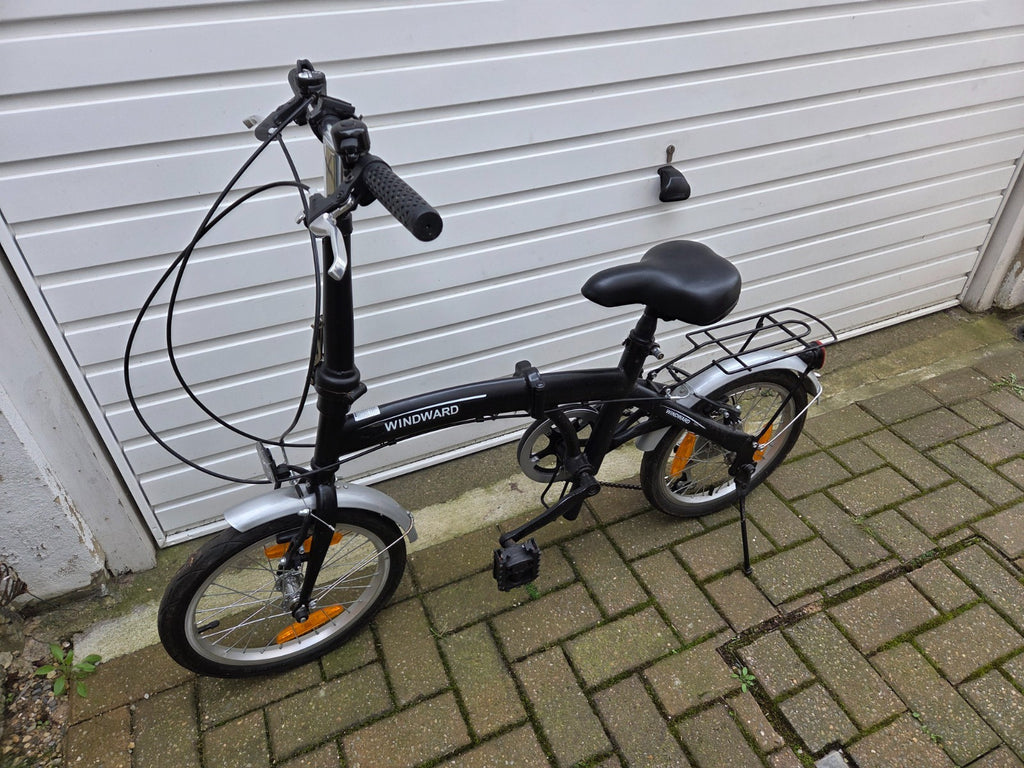 Windward folding bike that fits in a small car