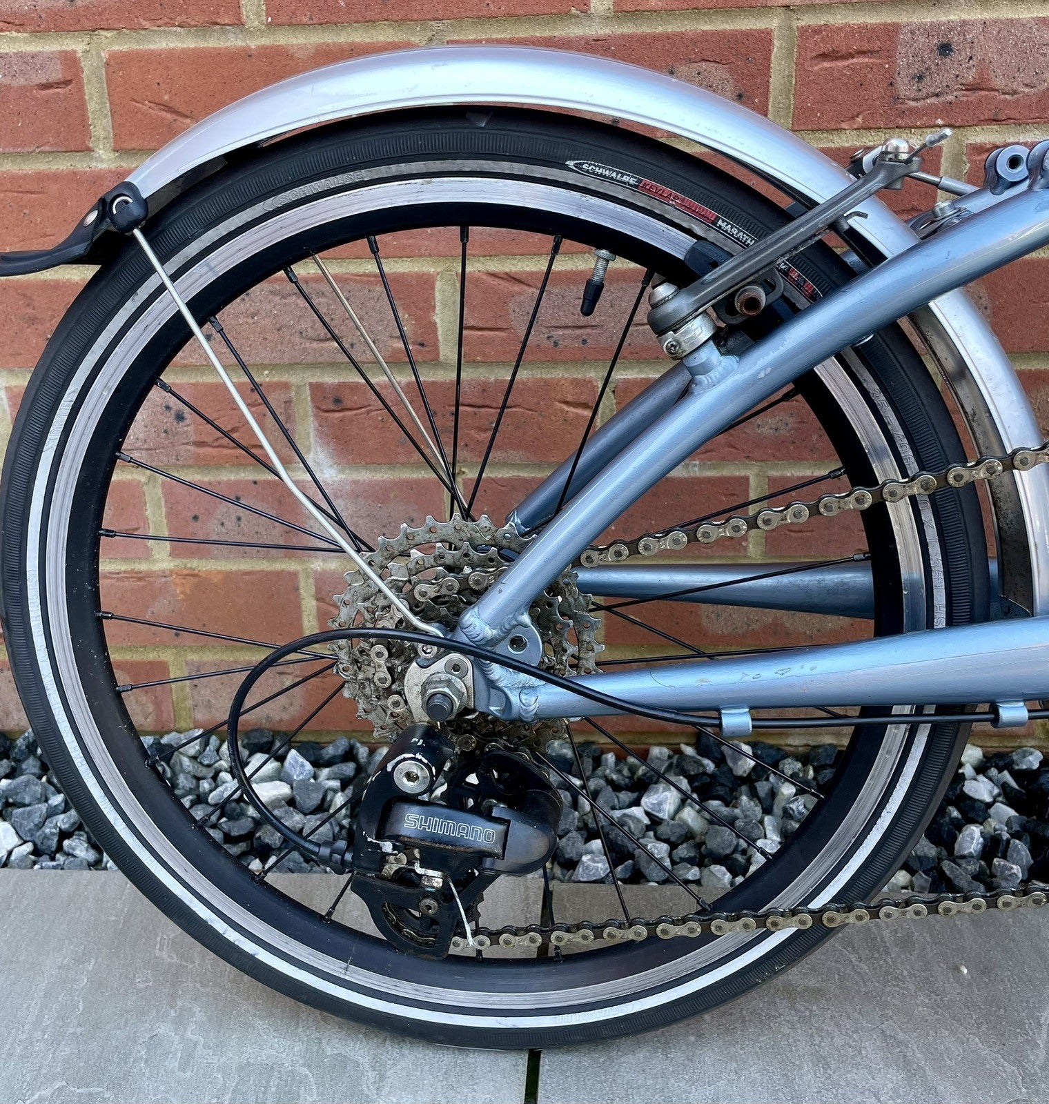 Folding Bike Trek F400 Navigator lightweight commuter designed by Dahon.