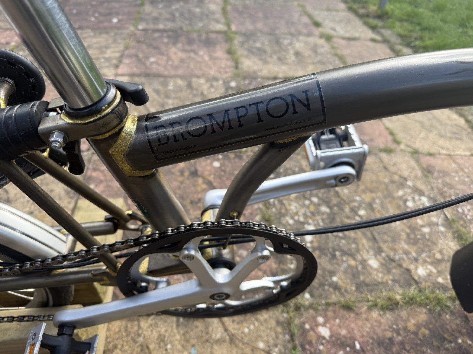 2015 Brompton S3L Folding Bike 3-Speed, Grey Including Carry Bag and Case.