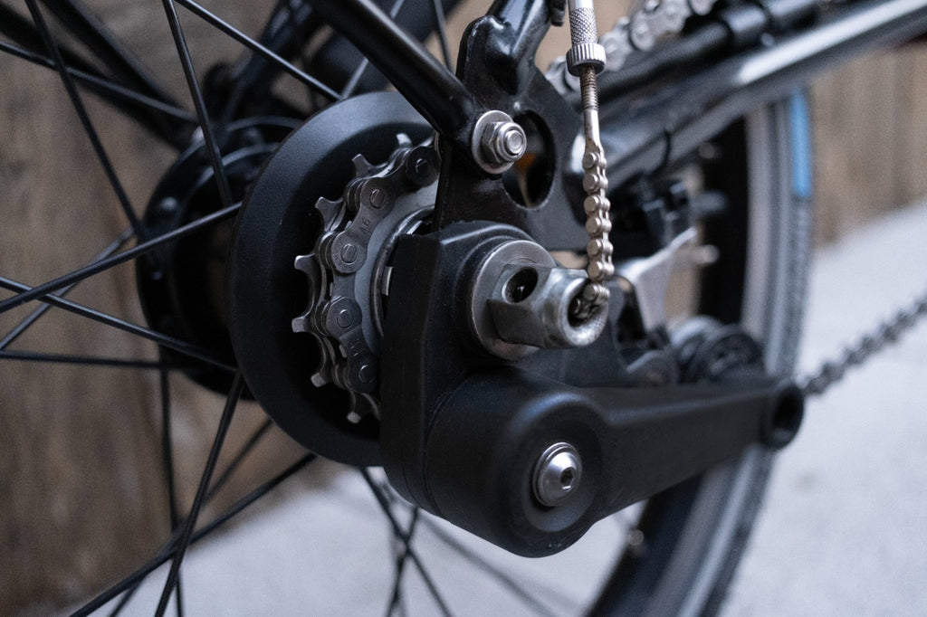 Brompton S6R (6 Speed)Black Edition in Flame Lacquer  + Extras