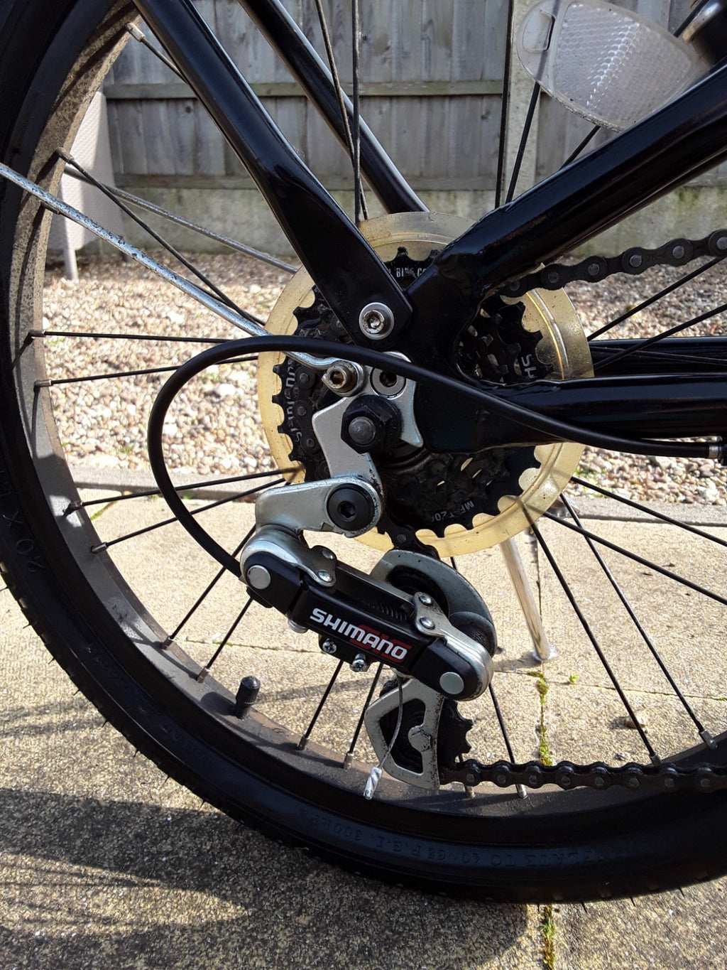 Apollo Folding Bike 20"  Aluminium Frame Speed Excellent condition