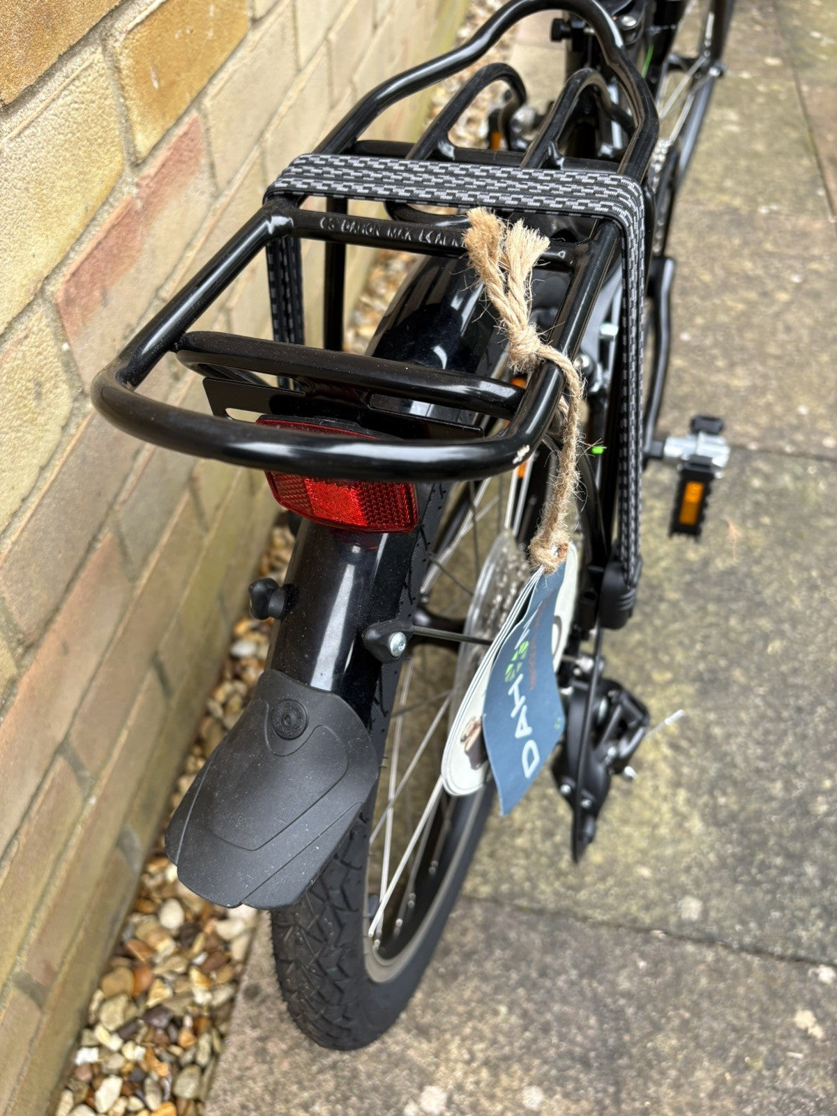 Dahon Mariner D8  8-Speed Folding Bike Black