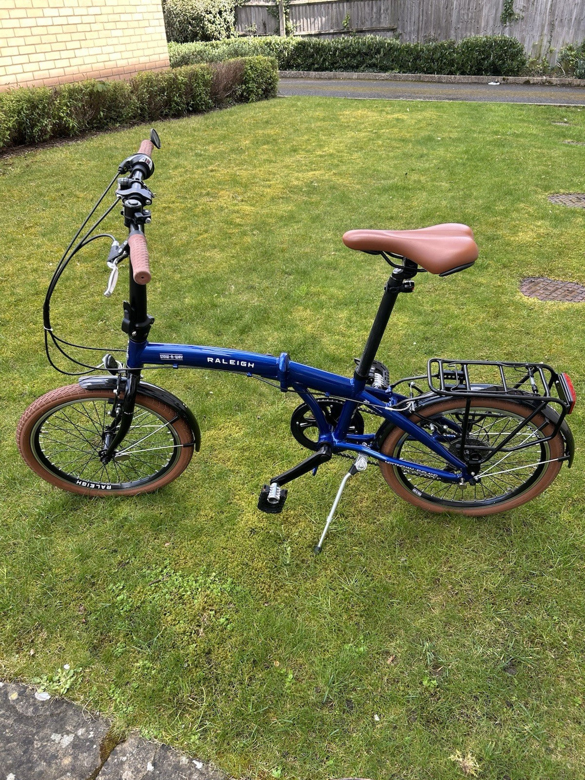 Raleigh Stowaway Folding Bicycle