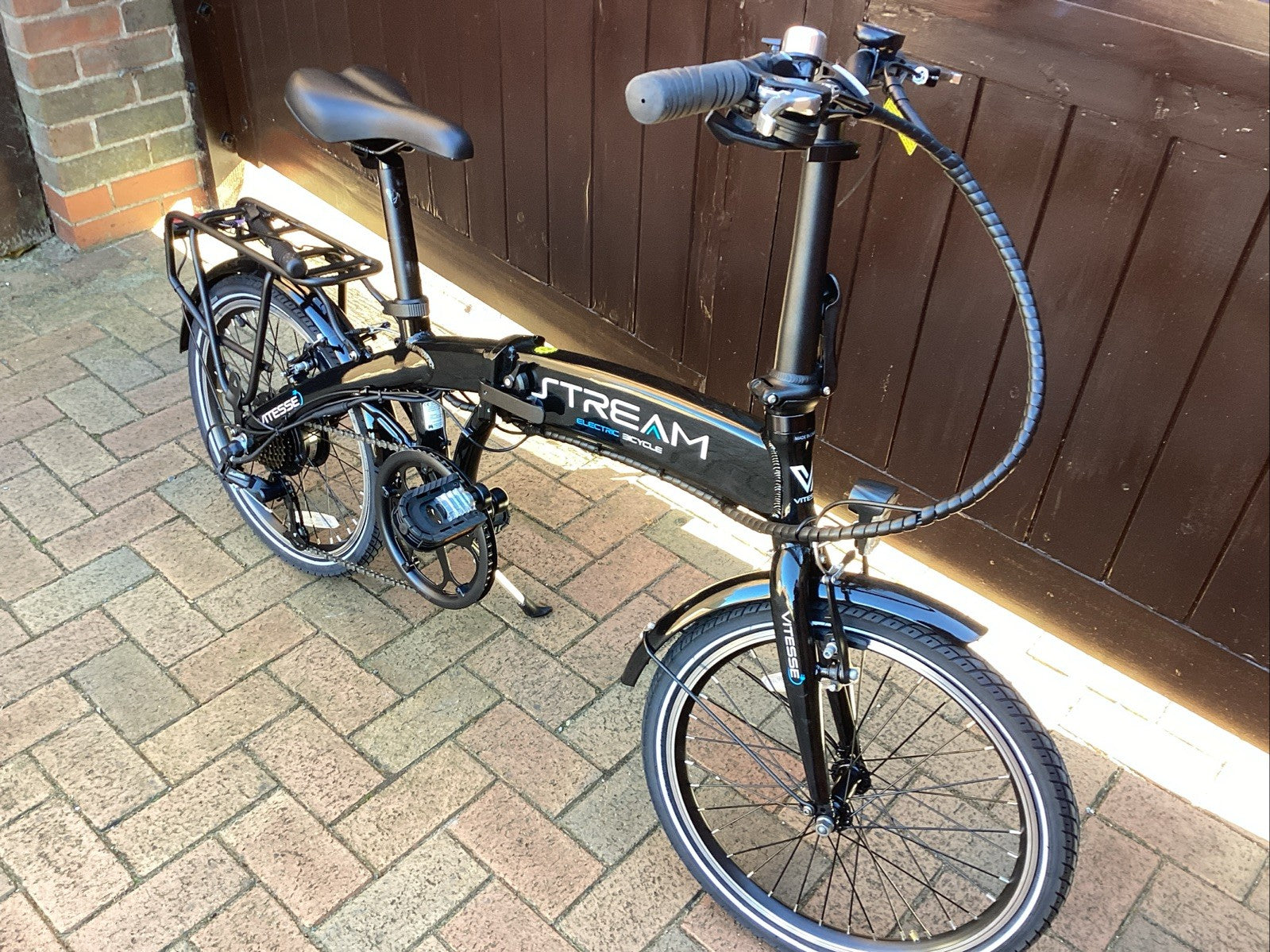 A quality Folding Bike By VITESSE STREAM