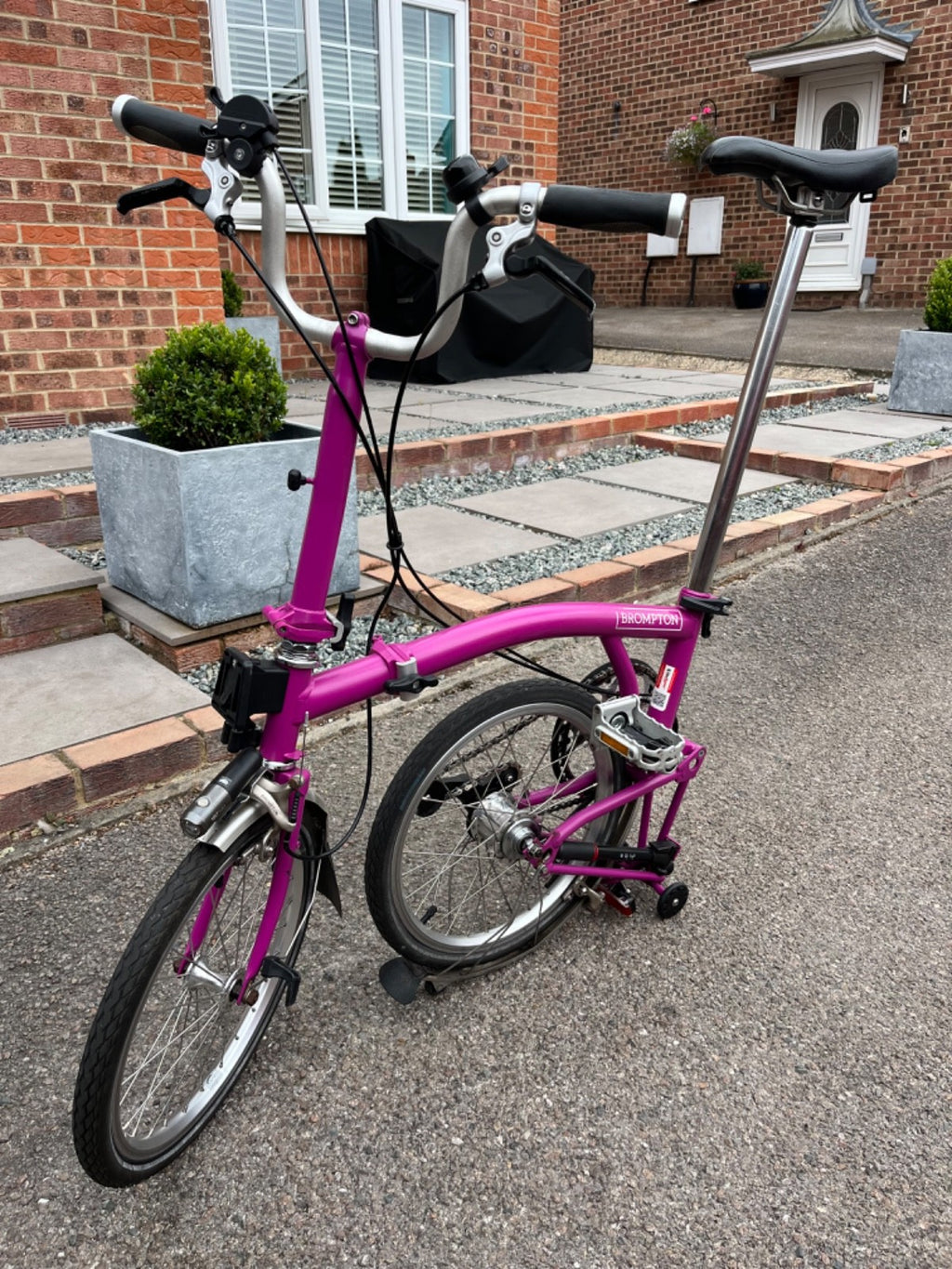 Brompton M3L folding bicycle n rare Berry Crush (2016) One Owner, Fully Register