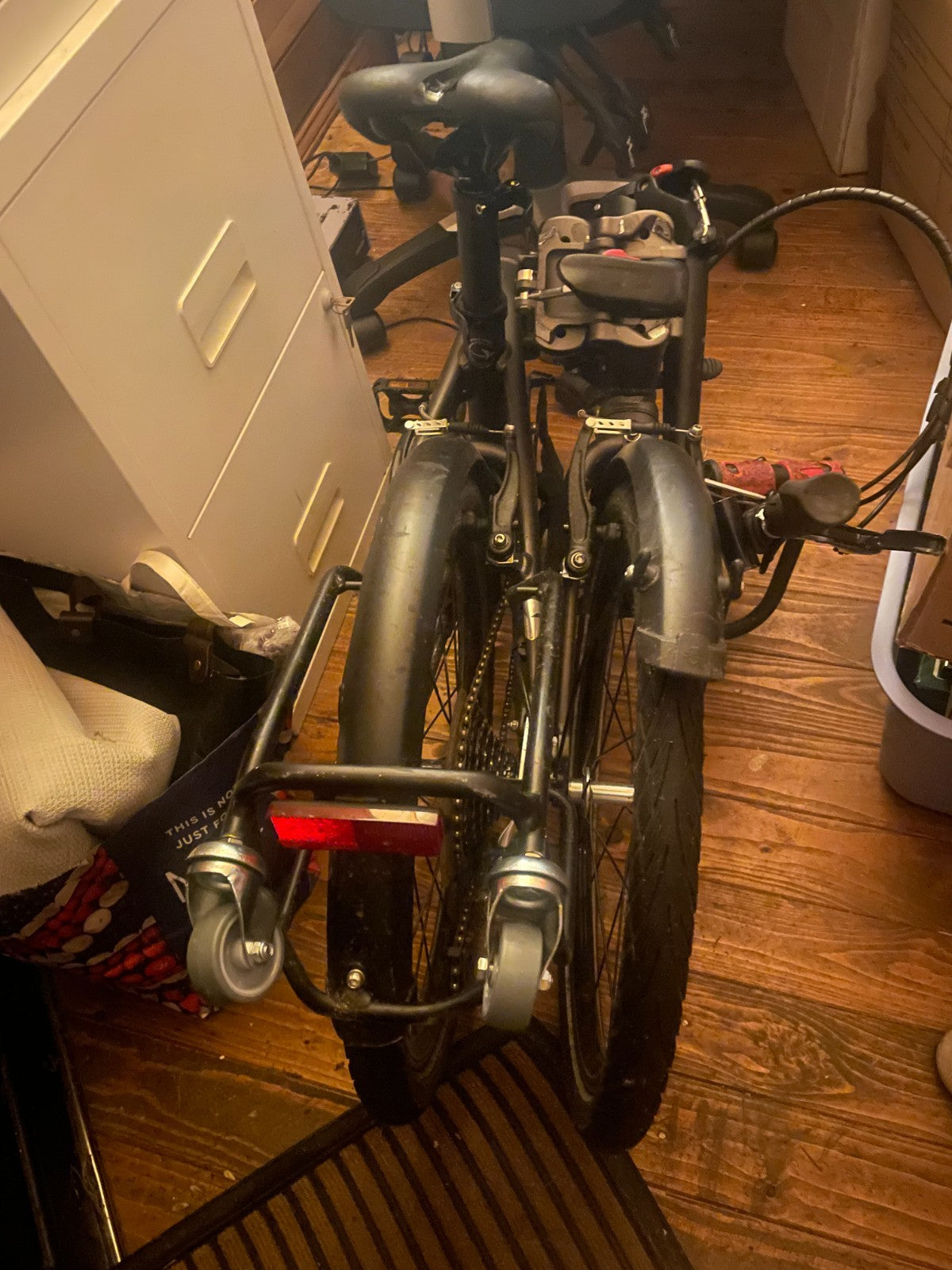 Tern BYB P8 Folding Bike (Nearly as compact as Brompton!)