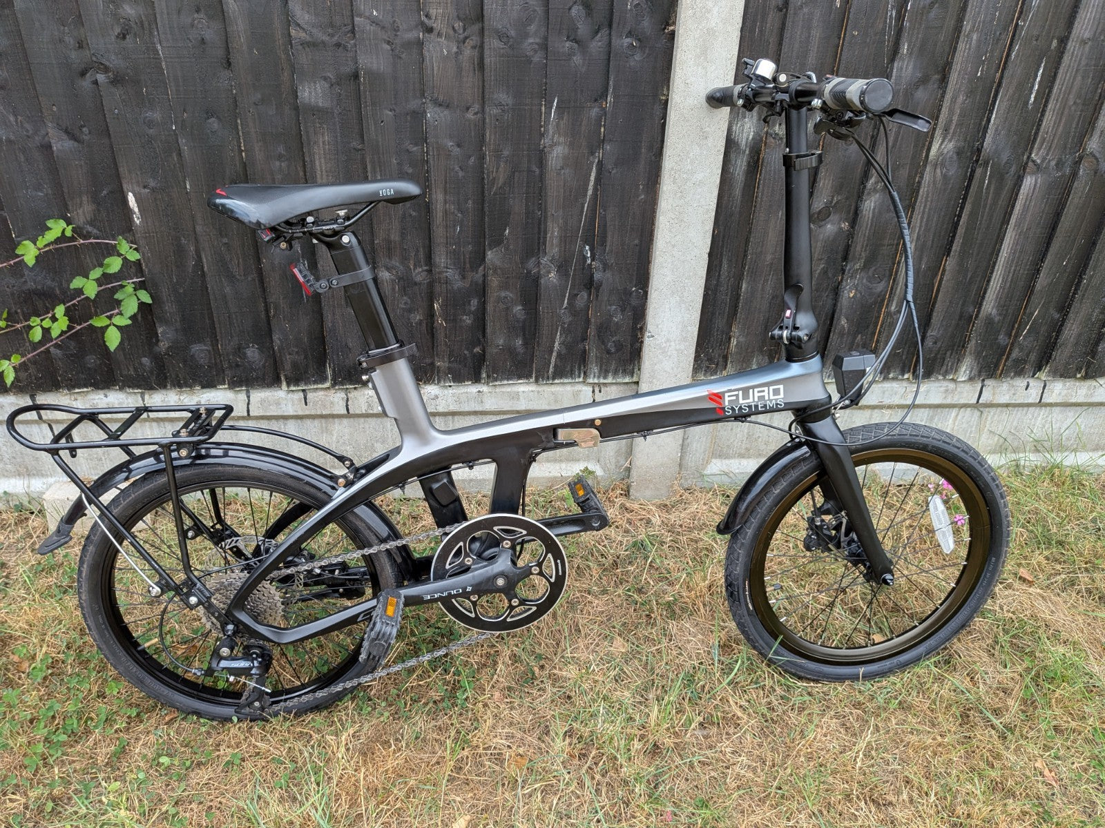 FURO Systems CARBON FRAME Folding Bike 20in 9-Speed Hydraulic Disc Brakes Rack