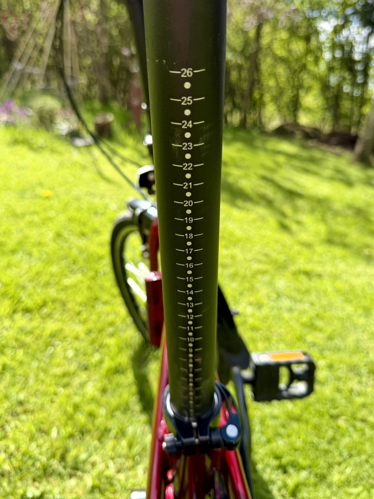 Tern Link A7 Folding Bike - Metallic Red - Rarely Used - Excellent Condition