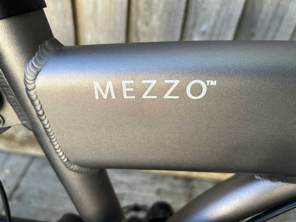 Mezzo D9 9 Speed Folding Bike In Excellent Condition Including Carry Bag