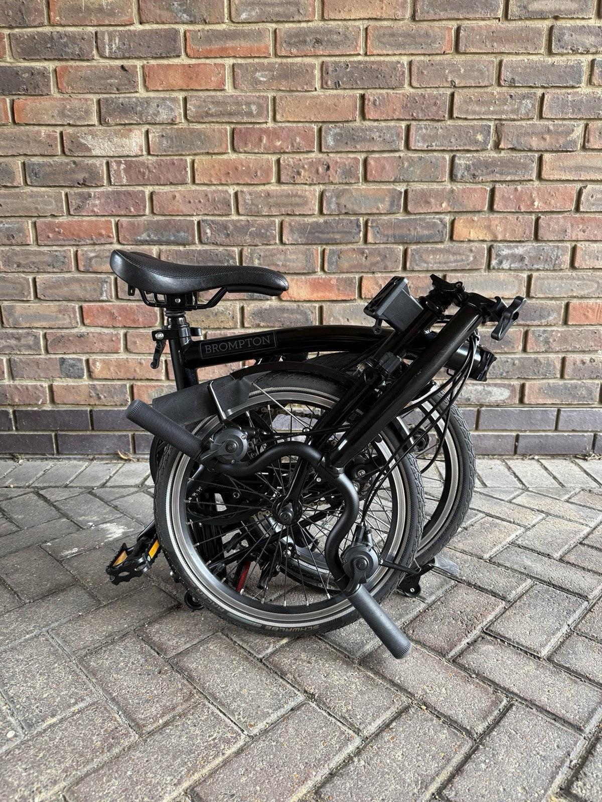 Brompton M6L Black Edition 6 Speed Folding Bike With Toolkit And Messenger Bag
