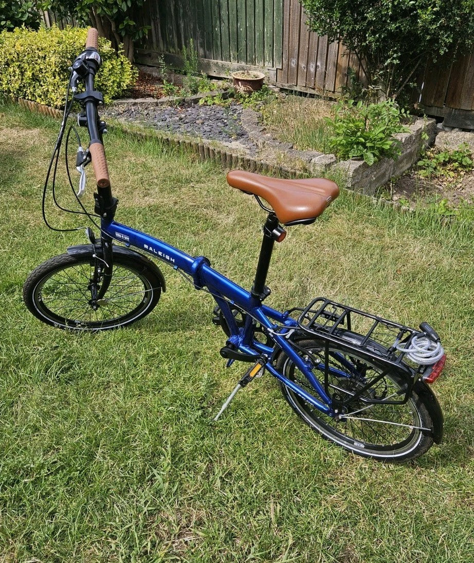 Raleigh Stowaway Folding Bike