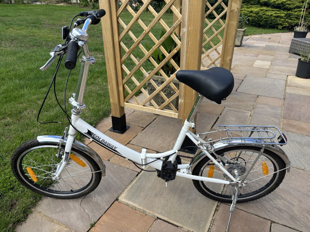 Tiger Foldaway White Unisex Folding Bike. Great Condition.