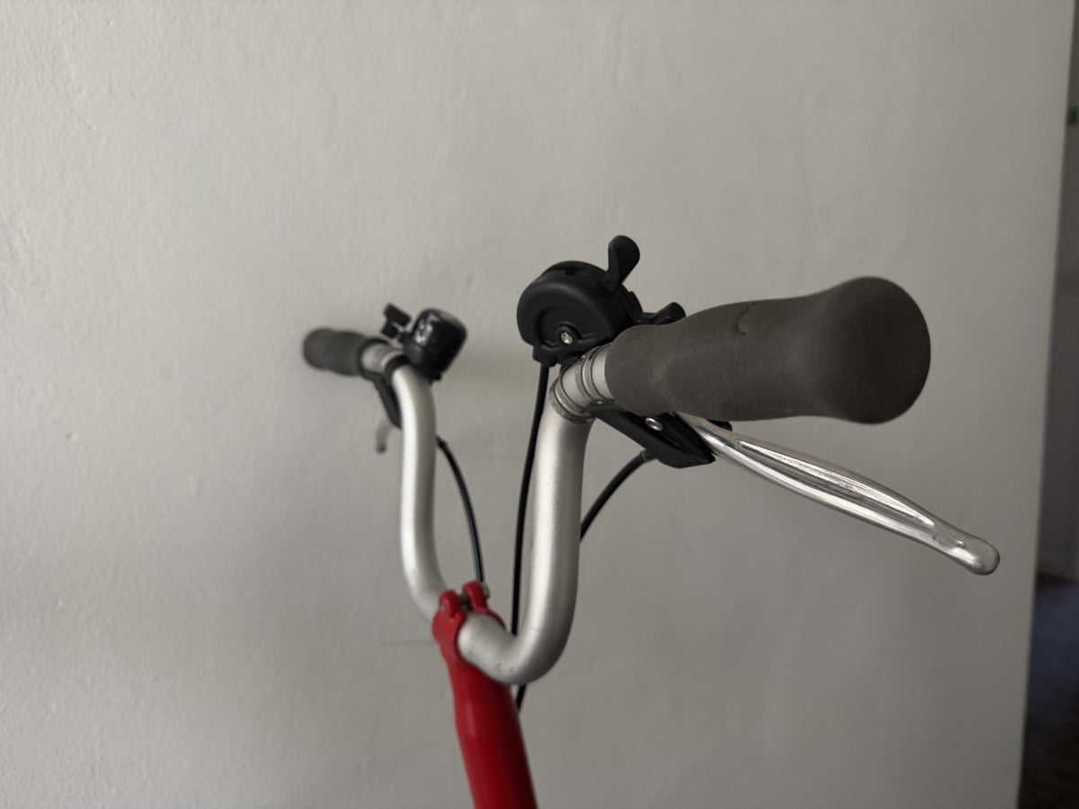 Brompton M3L (3 Speed) folding bicycle - Black/Red  (EXCELLENT CONDITION!)