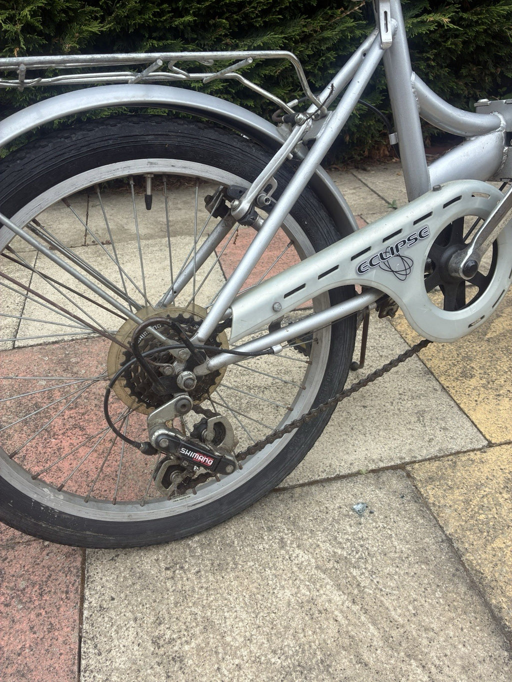 Raleigh Eclipse Folding Bike Shimano 6 Speed Gears - Silver color - Used