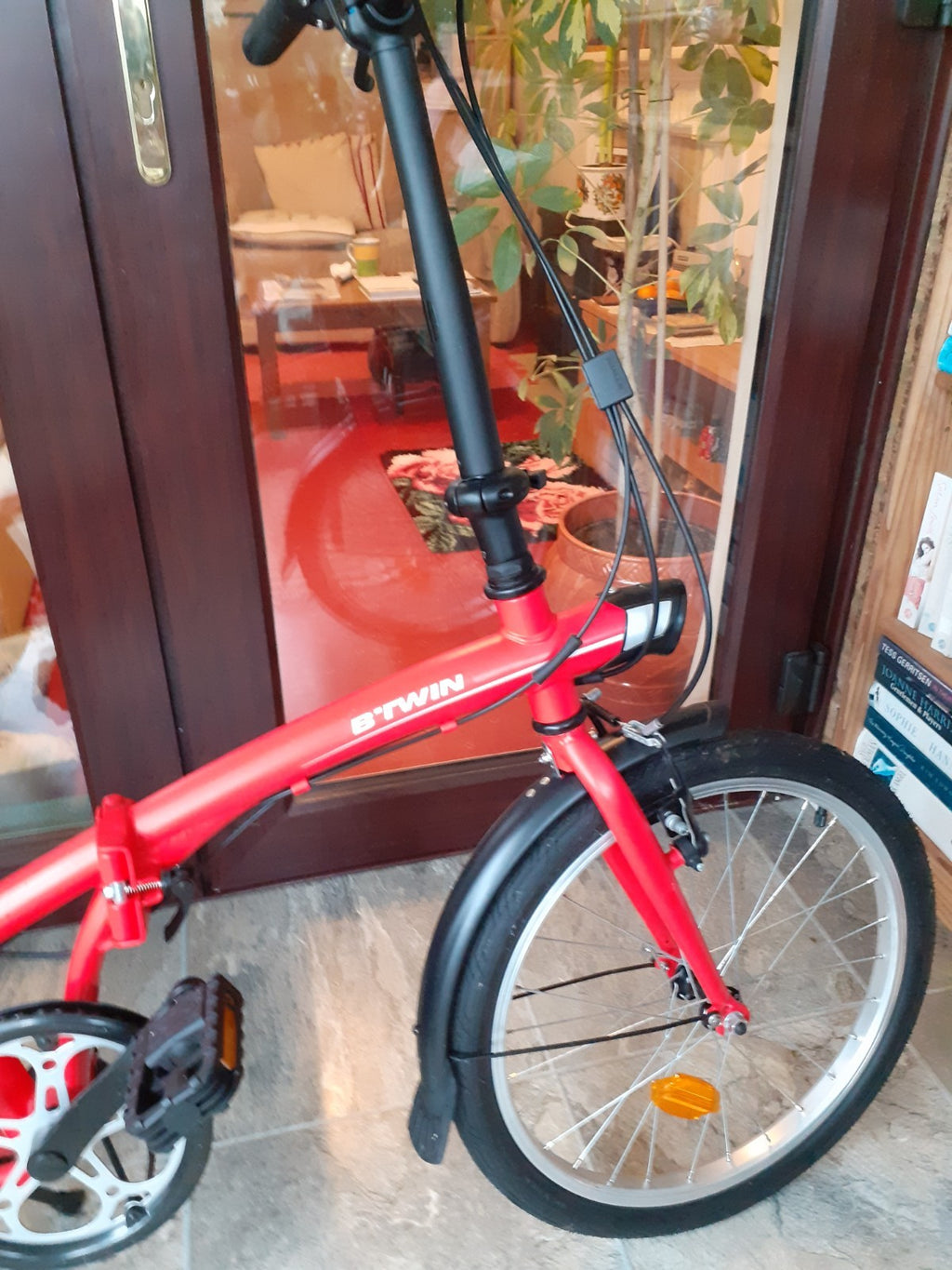 folding bicycle B.Twin 20in wheels red unused