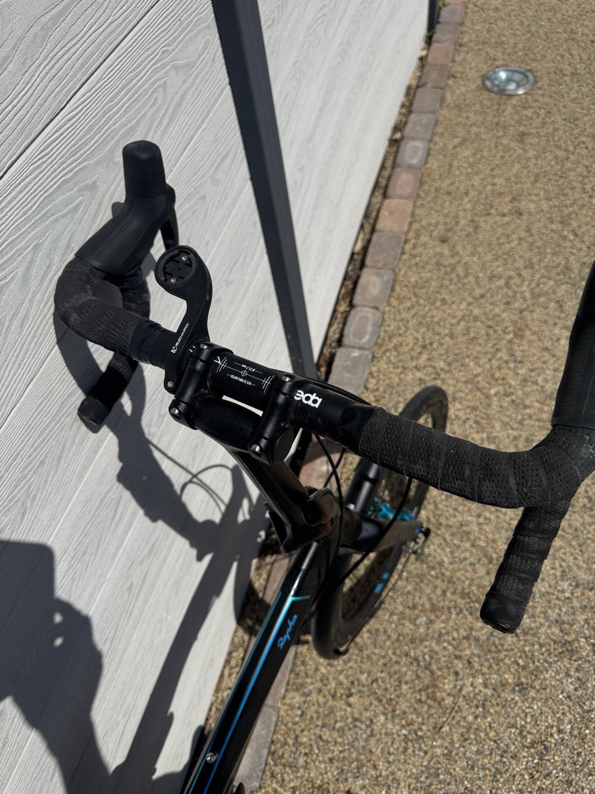 TERN VERGE X11 FOLDING BIKE BLACK LOADS OF UPGRADES, Drop bars, SRAM Force, FAST