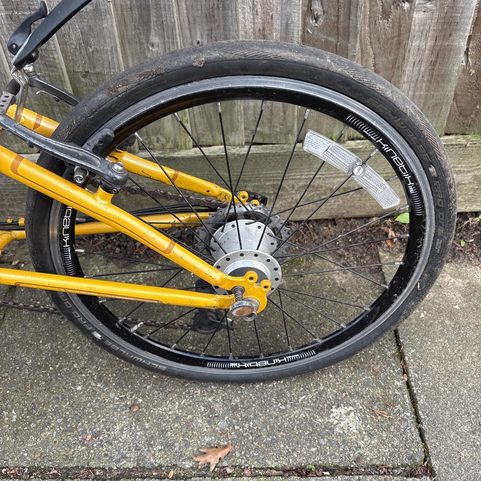 Dahon Speed Pro -7 Speed Folding Bike In Yellow