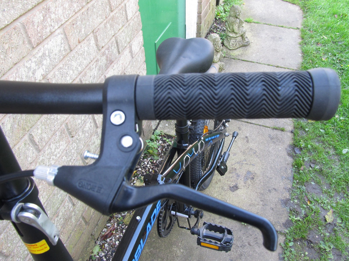 BIKE  FOLDING 20" WHEELS UNISEX DISC BRAKES -EXCELLENT SUPER CONDITION