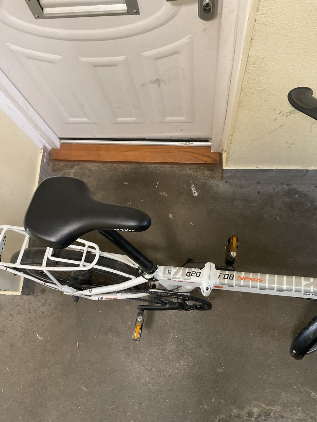 Quipplan F08 Nexus 20in Folding bike–Excellent Condition–Bargain