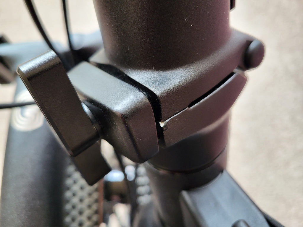 Brompton G Line Medium – Space Black + G Line Lezyne Front Light & Toolkit