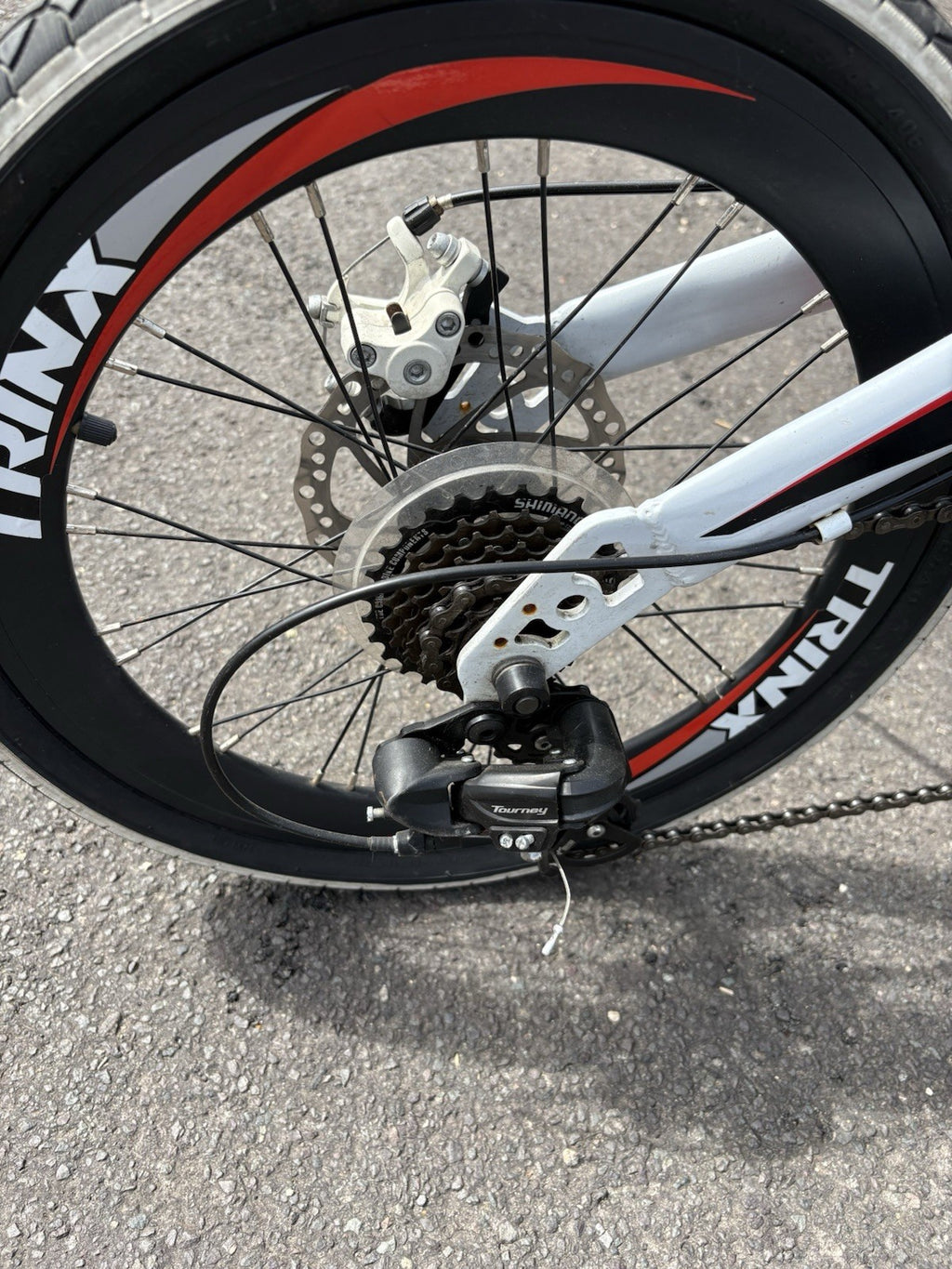 Folding Adults Bike Shimano 7 Speed , 20 Inch Wheels and Disc Brakes