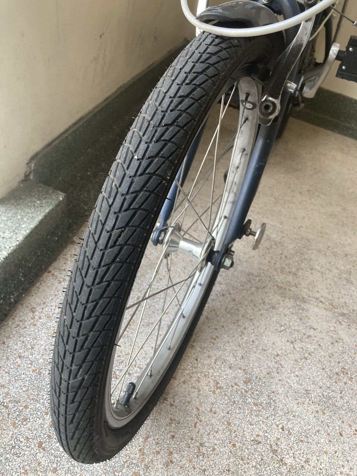 Dahon Vitesse D3 compact Alloy Folding Bike