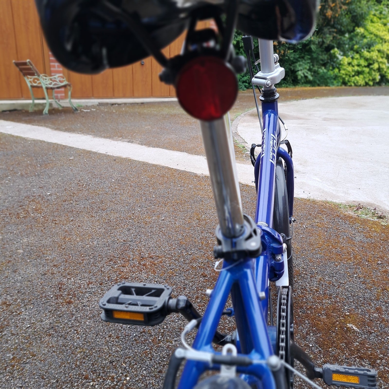 20" wheeled folding bikes for adults used Apollo Luck. commuter.