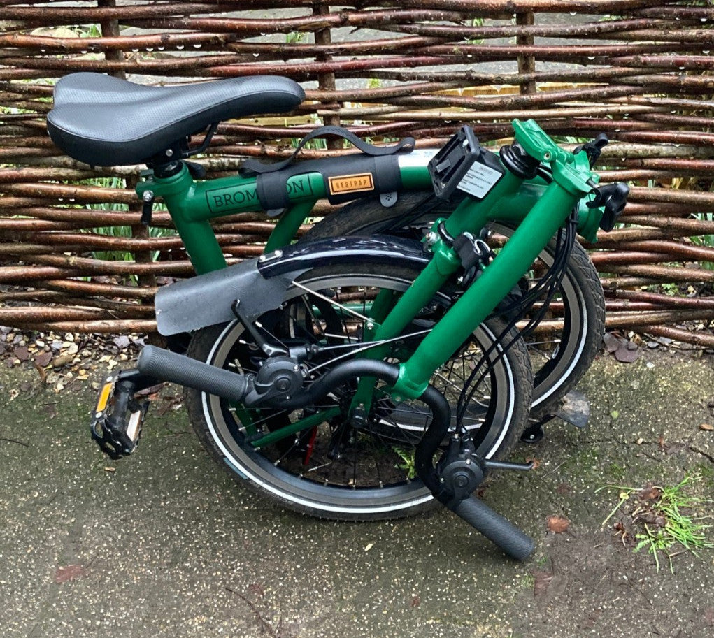 brompton c line 6 speed 2024 + £160 accessories