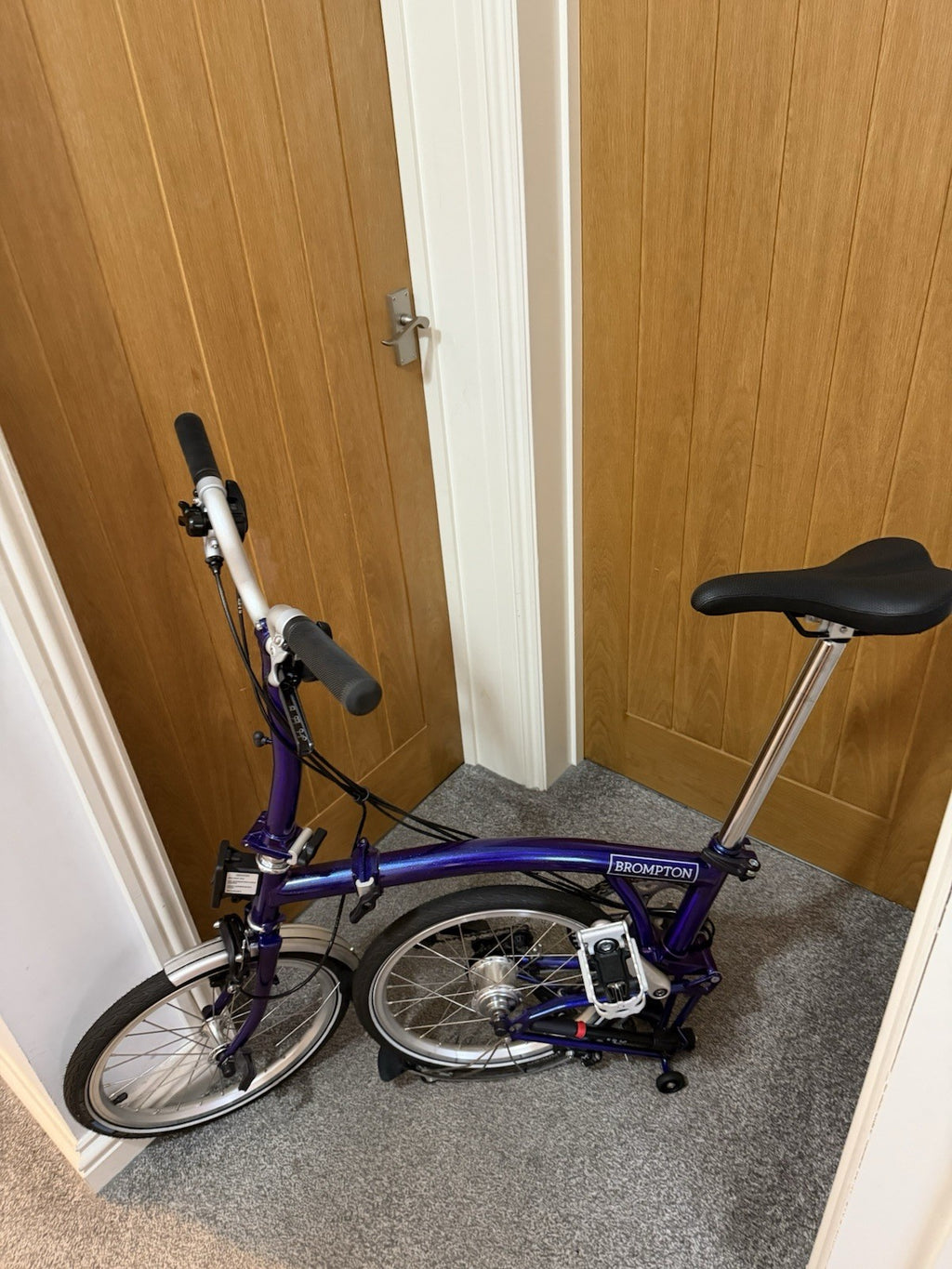 BROMPTON M6L FOLDING BIKE IN METALLIC PURPLE