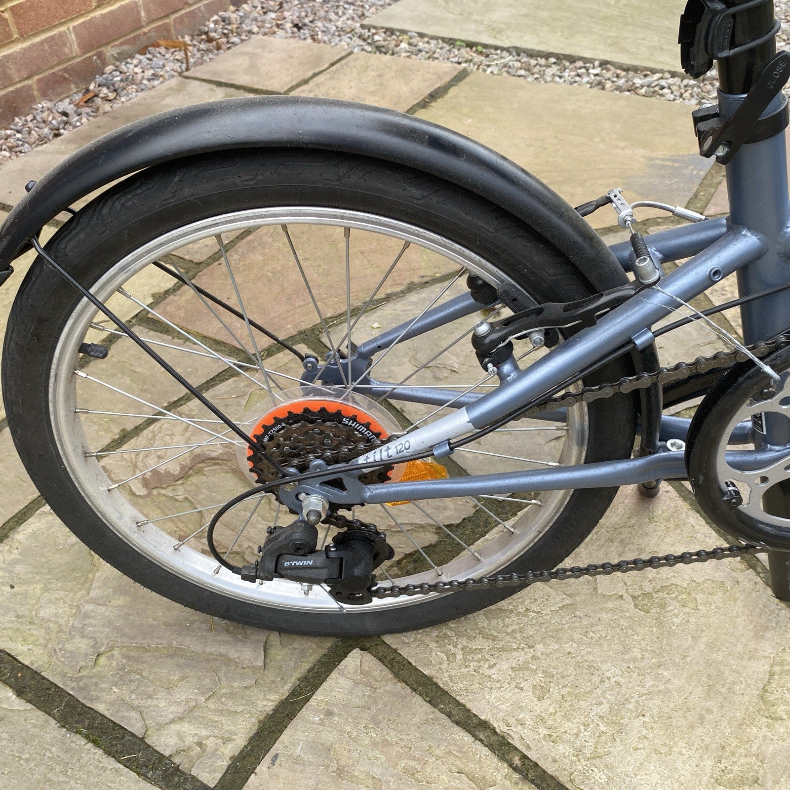 Decathlon Btwin 20" Folding Compact Commuter Bike