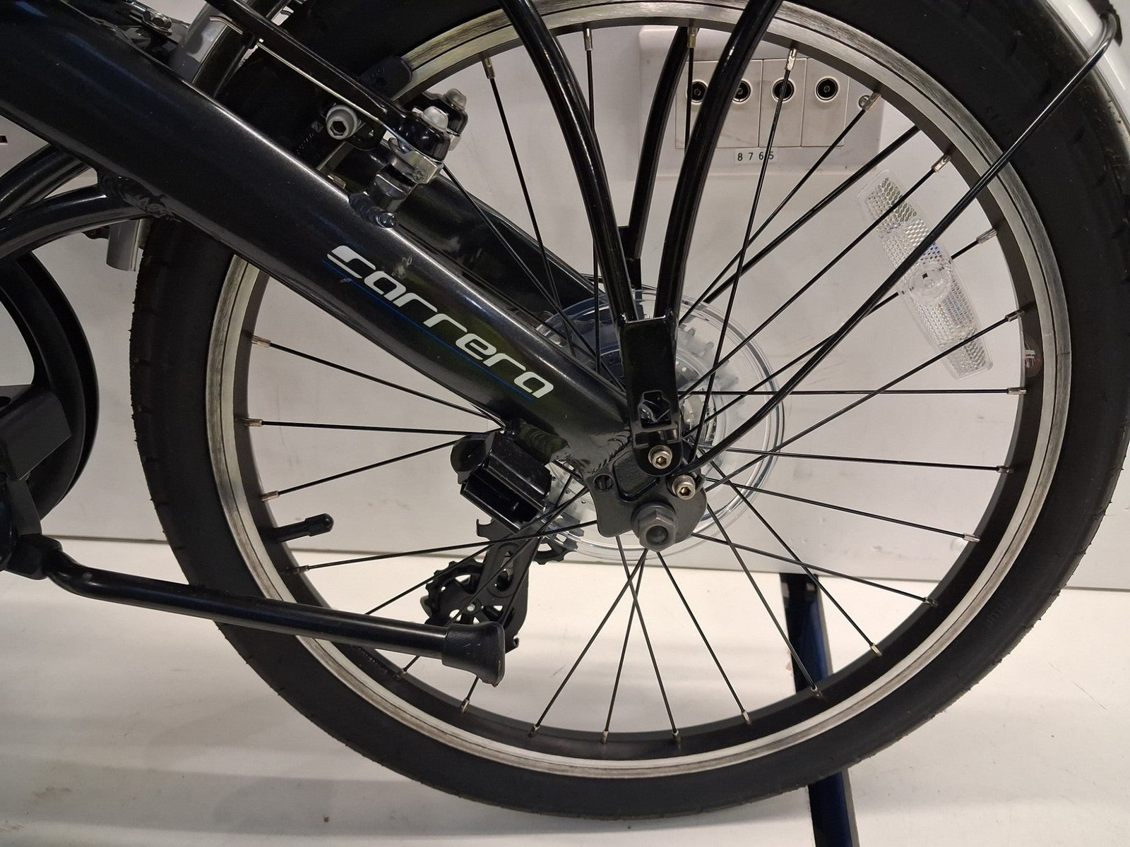 Carrera Intercity Unisex 8 Speed 20'' Wheels Compact Folding Bike (Scratched)
