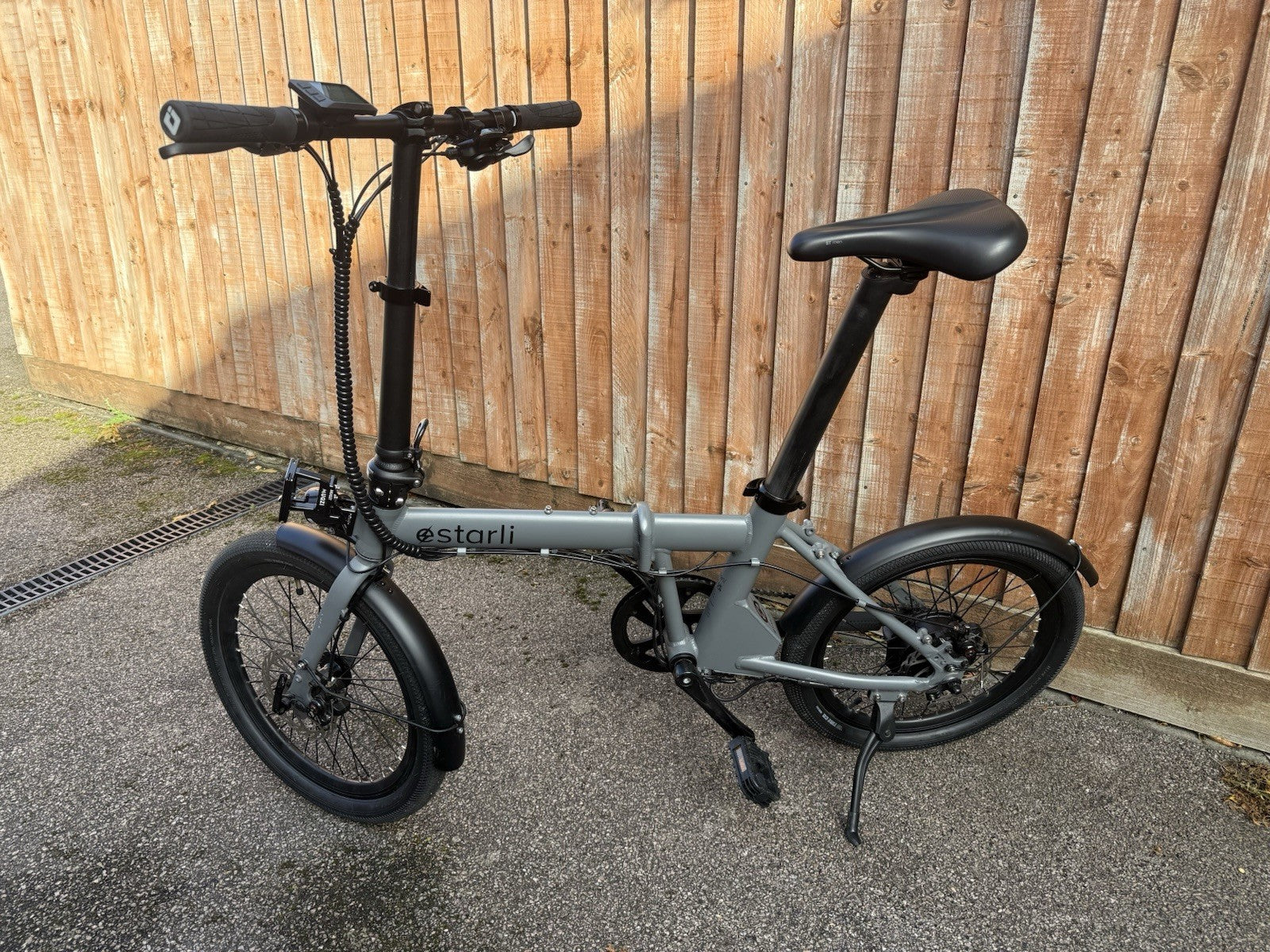 Estarli Folding Bike Grey 20 Inch 7 Speed Commuter