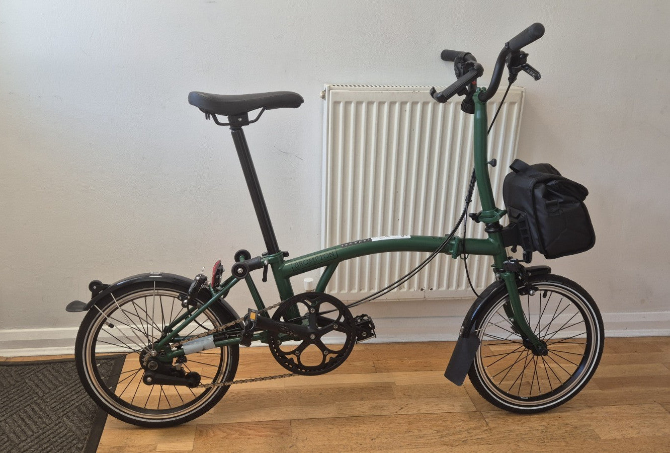 Brompton C Line Urban 2 Speed Folding Bike Racing Green – Mid Bar - Bag Included