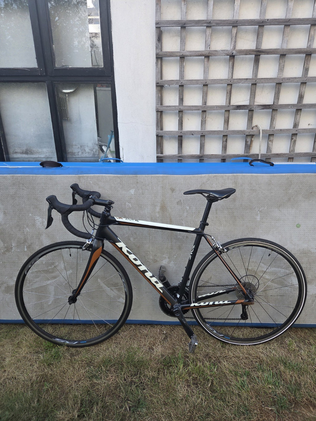 Kona Zone Road Bike 53cm Medium Frame